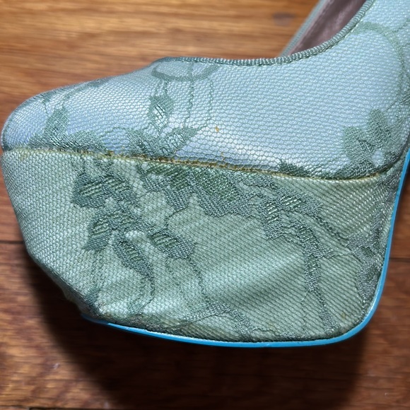 2/$20 Qupid Platform Mint Green Lace Heels - Picture 9 of 12